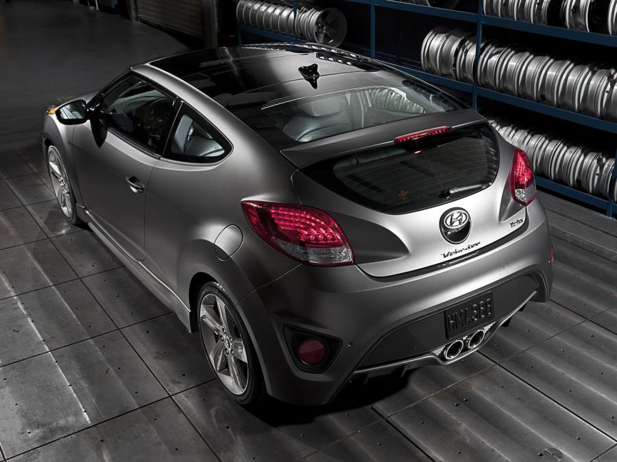  Hyundai Veloster Turbo 2012 года  (US) (фото 8 из 25)